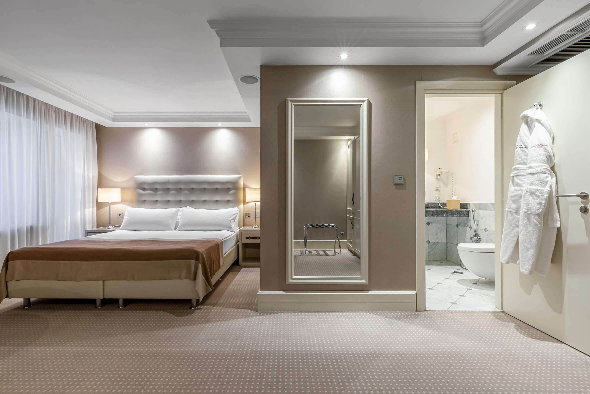 Junior Suite Business Khreschatyk Hotel